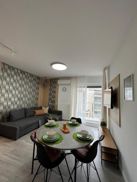 Posedenie v ubytovaní Apartament Sportowa