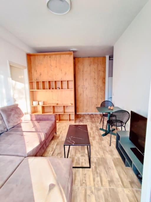 Lalzit Bay Apartment Mirai at Lura 3 - Image 6