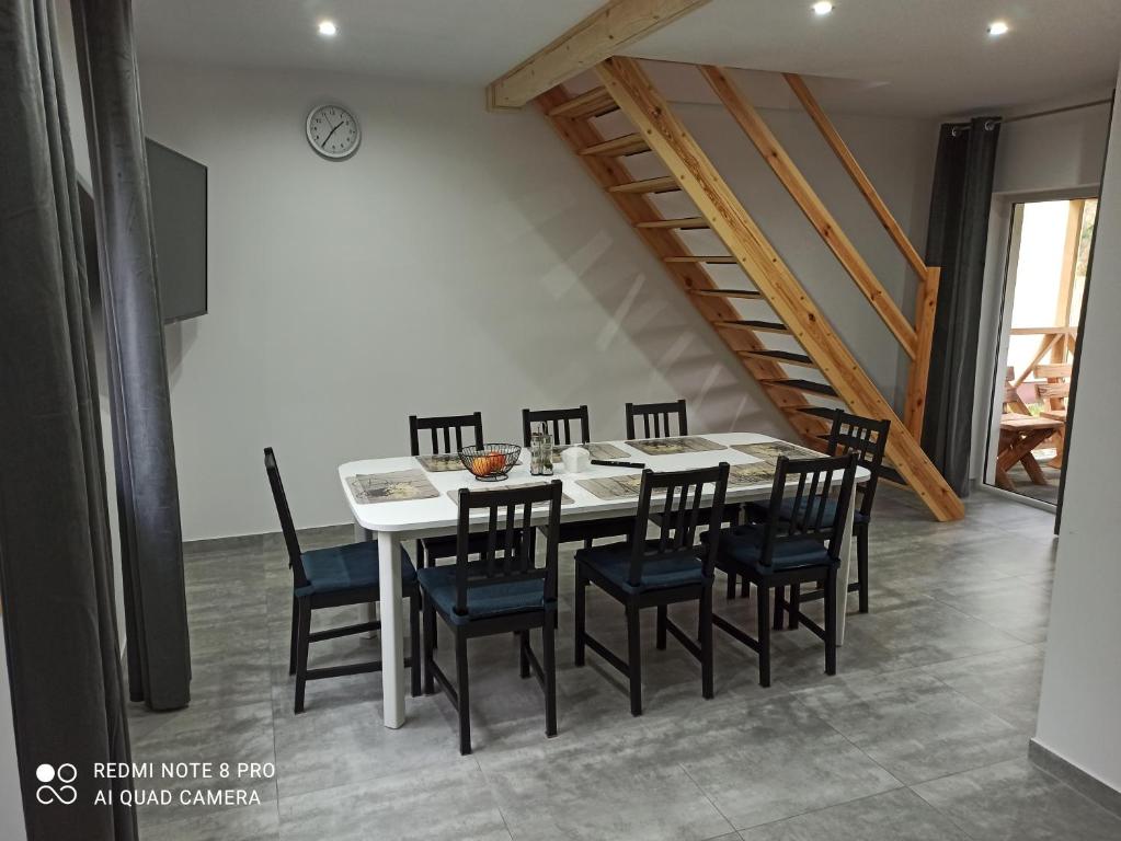 Fotografia z galérie ubytovania Apartameny Wiktoria i Nikola w Karwiku v destinácii Pisz