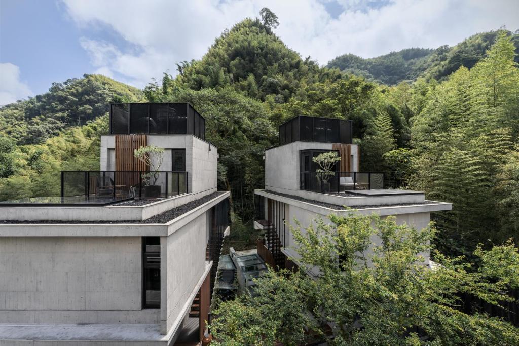 Deer Chaser 溪頭遊獵羊灣評價、特色體驗、房價資訊、訂房連結 – 山林野奢Villa - 照片 1