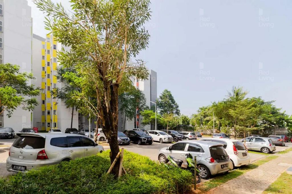 Fotografie z fotogalerie ubytování RedLiving Apartemen Aeropolis - Ivan Tower AR2 v destinaci Tangerang