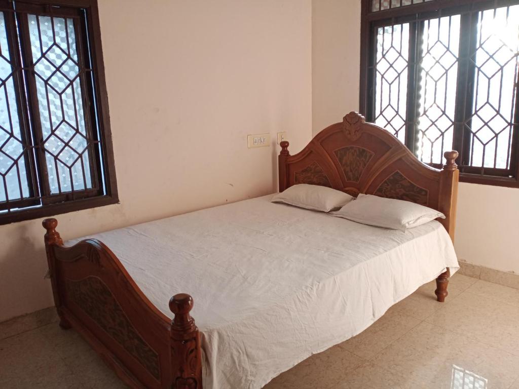 furnished house for rent in Pondicherry NOT good for bachelors stay
