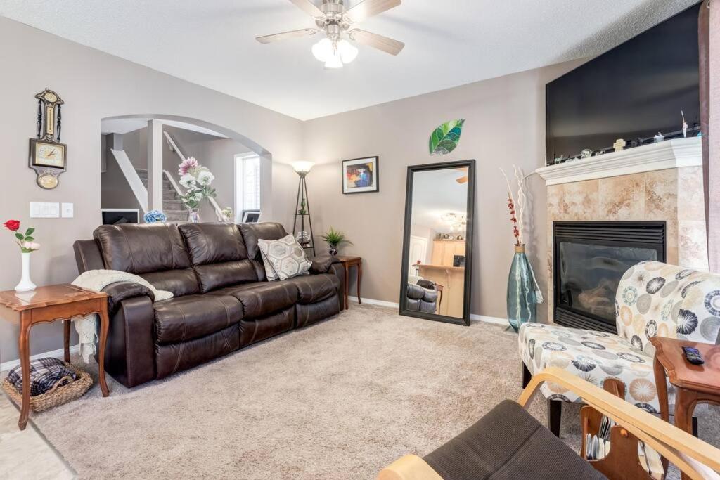 Airdrie – Photos 1