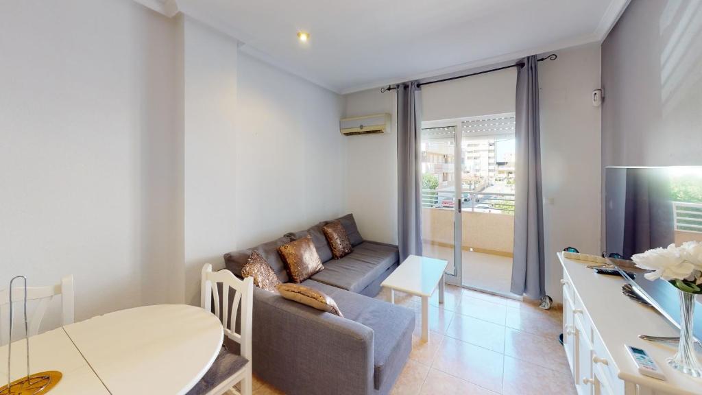 Fotografie z fotogalerie ubytování Well Located 2 Bed Apart For Beaches & All Ameniti v destinaci Torrevieja