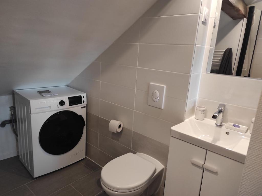 Kúpeľňa v ubytovaní GÎTE D’EMMA