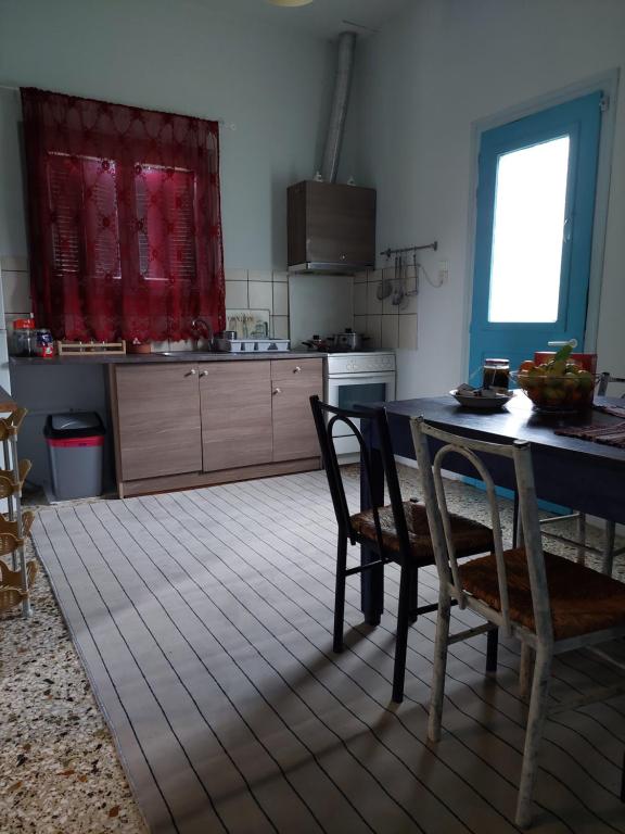 Kuchyňa alebo kuchynka v ubytovaní Nala's House