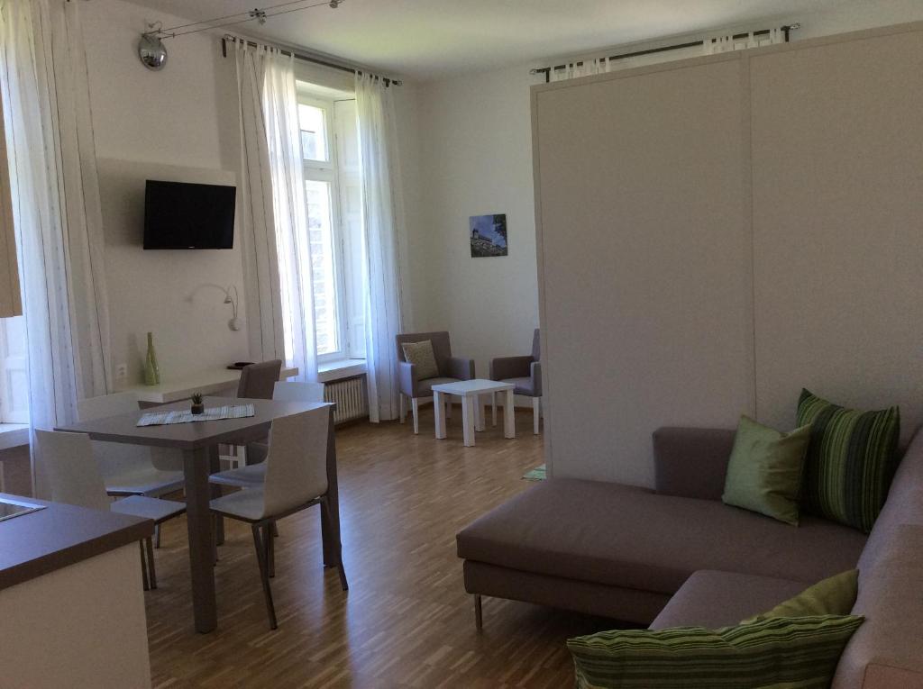 TV a/nebo společenská místnost v ubytování Business Center IN Villa