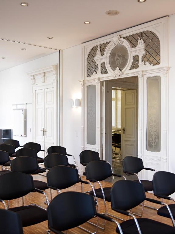 Fotografie z fotogalerie ubytování Business Center IN Villa v destinaci Bellinzona