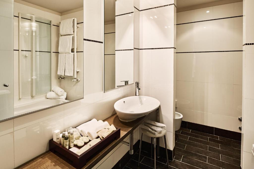 Koupelna v ubytování Hotel Da Vinci