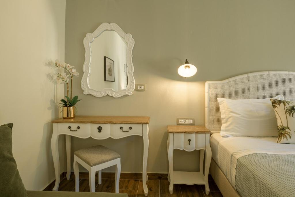 Postel nebo postele na pokoji v ubytování La Signora Hotel
