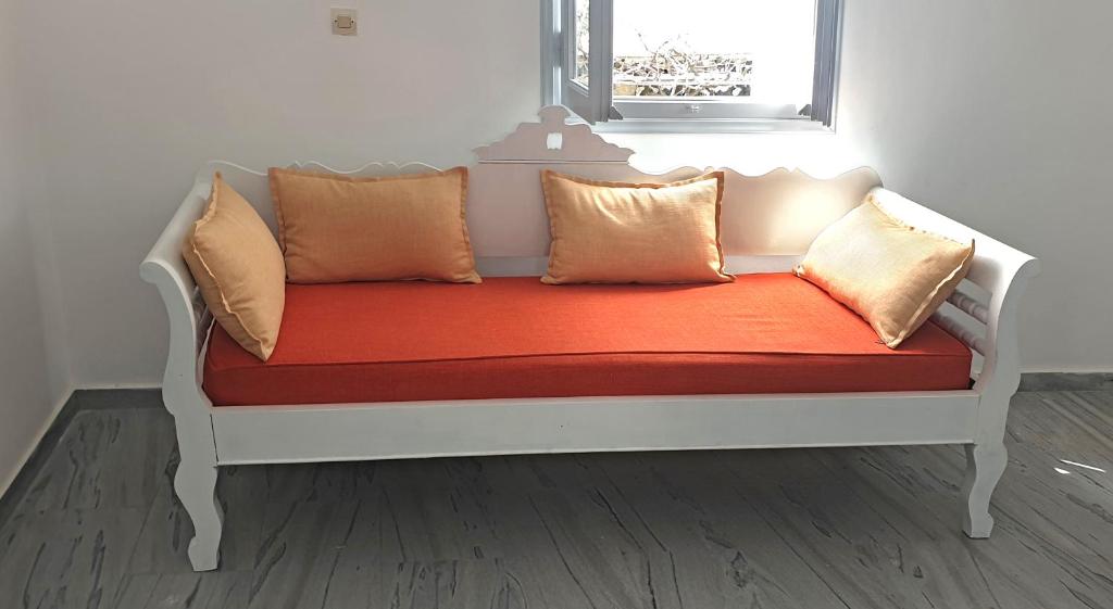 Phaos Santorini Suites - 4