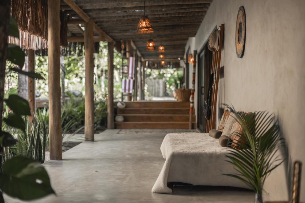 Posezení v ubytování CASA SUKHA Hotel