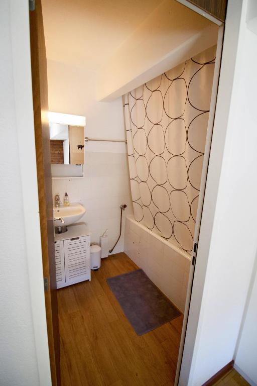 Kuchyň nebo kuchyňský kout v ubytování Joli appartement ensoleillé à Vercorin