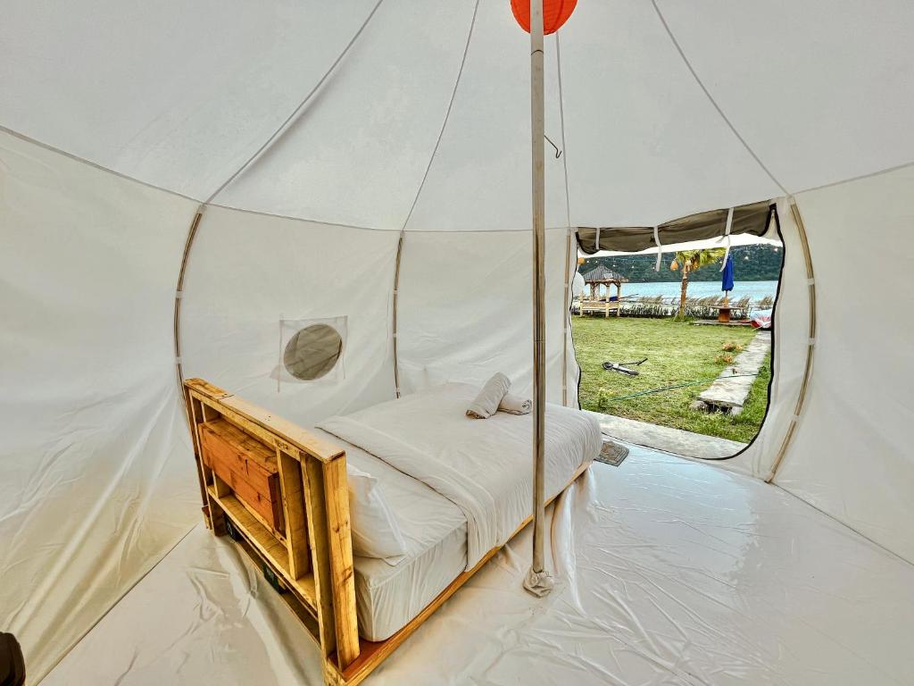 Postel nebo postele na pokoji v ubytování Diamond Glamping by BIO Management