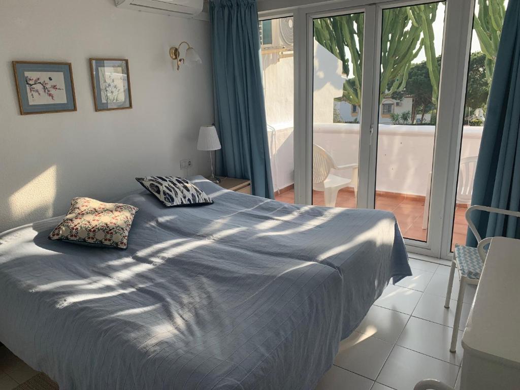 Posteľ alebo postele v izbe v ubytovaní Townhouse Near beach Calahonda