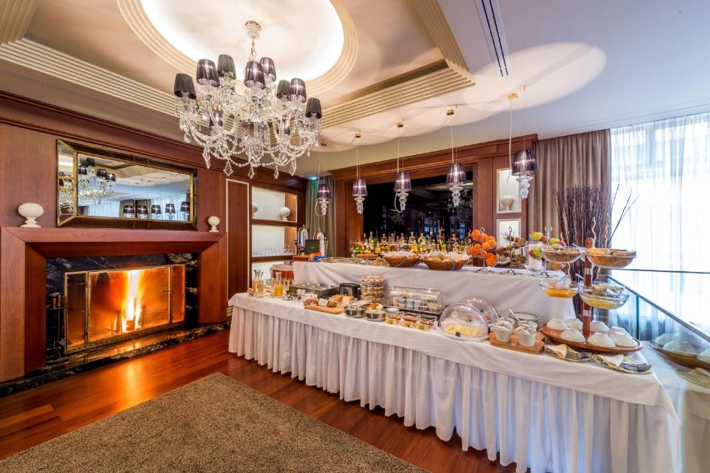Hotel Century - Resim 8