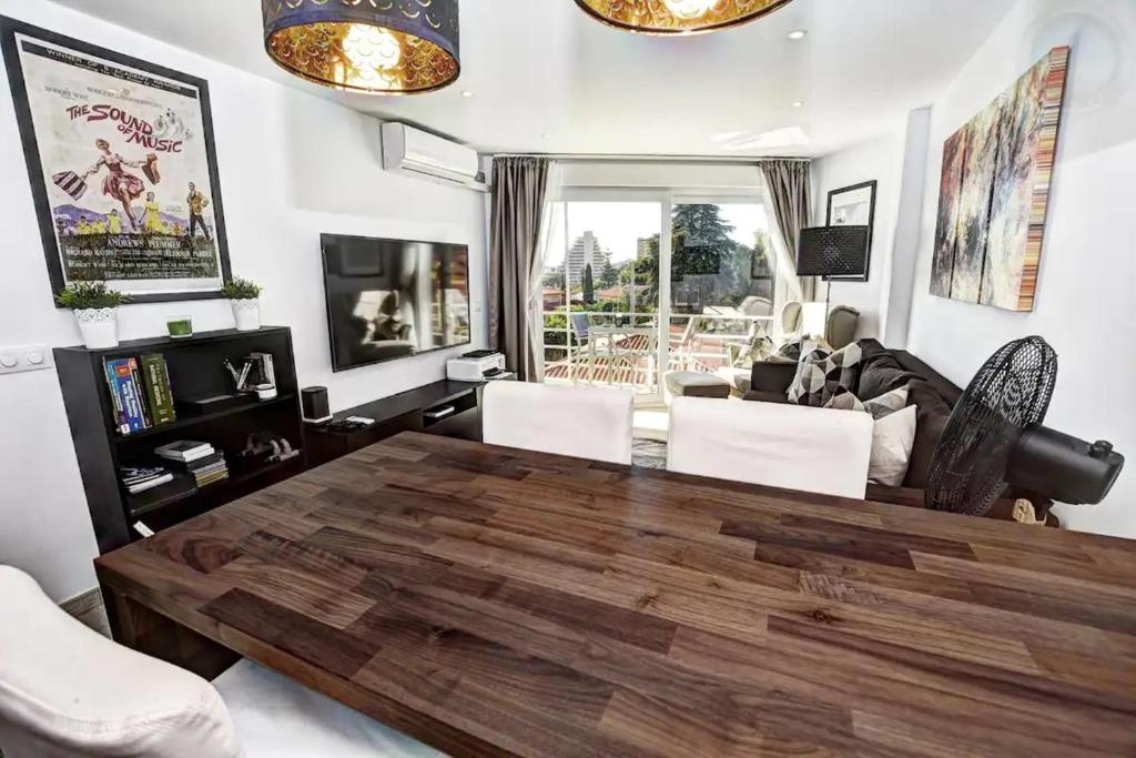 Posezení v ubytování Stunning 1 bed apt Benalmadena