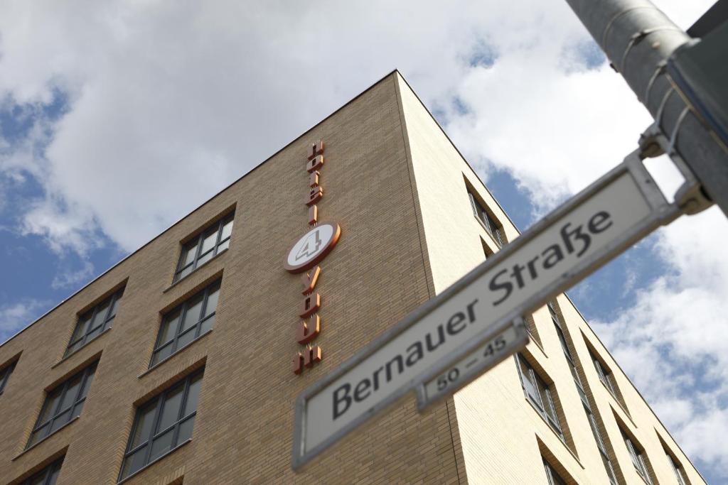 H+ Hotel 4Youth - Resim 14