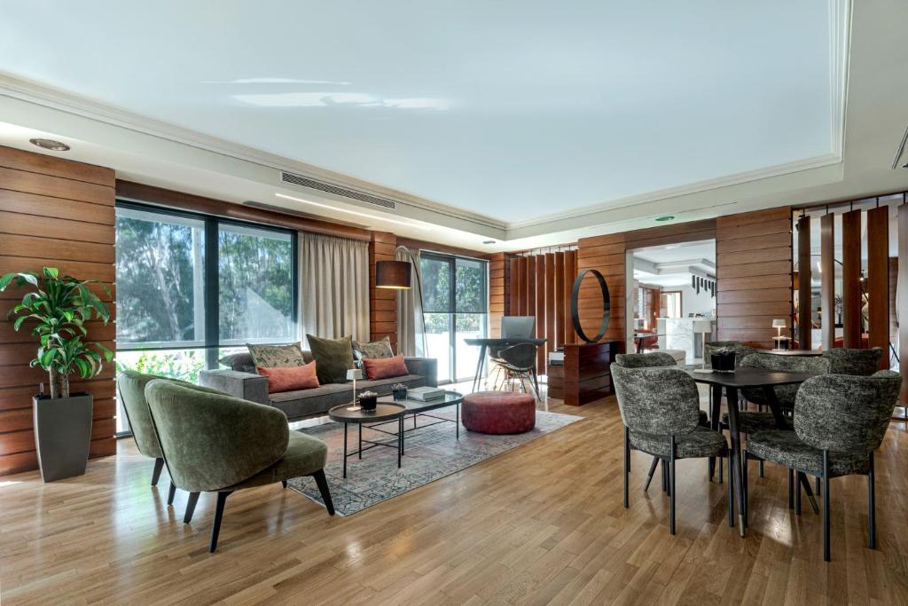 Blazer Suites Hotel, Athens – Updated 2023 Prices