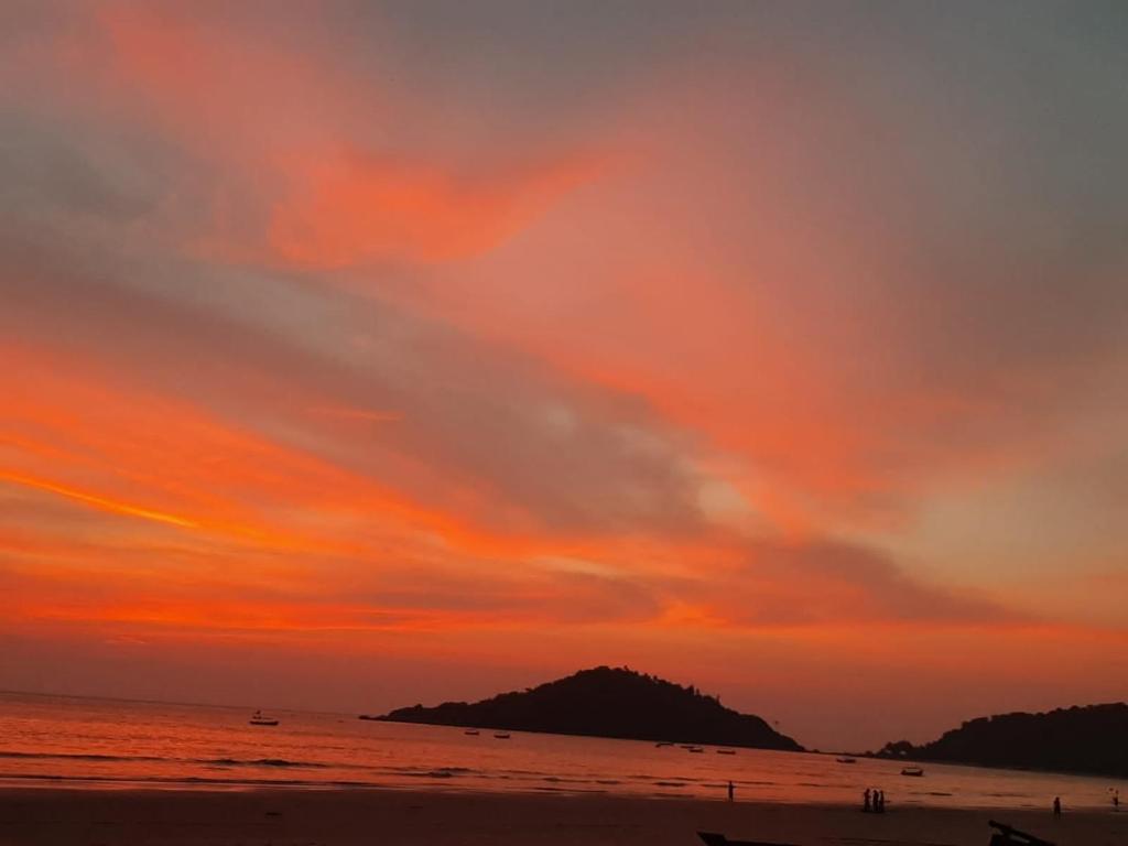 jessia apartment at palolem beach - Housity