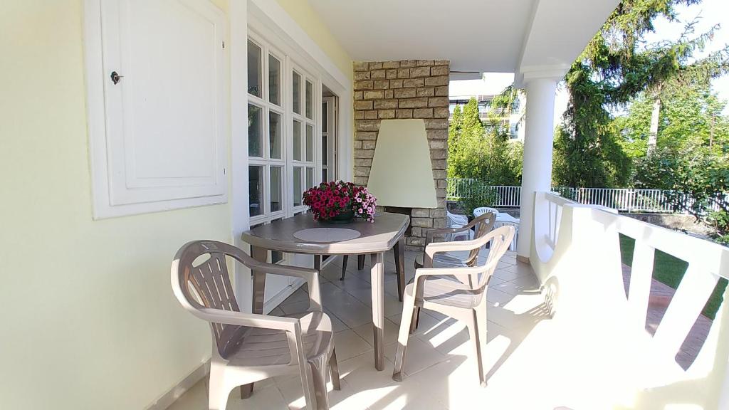 Balkón nebo terasa v ubytování Balaton Apartman Füred