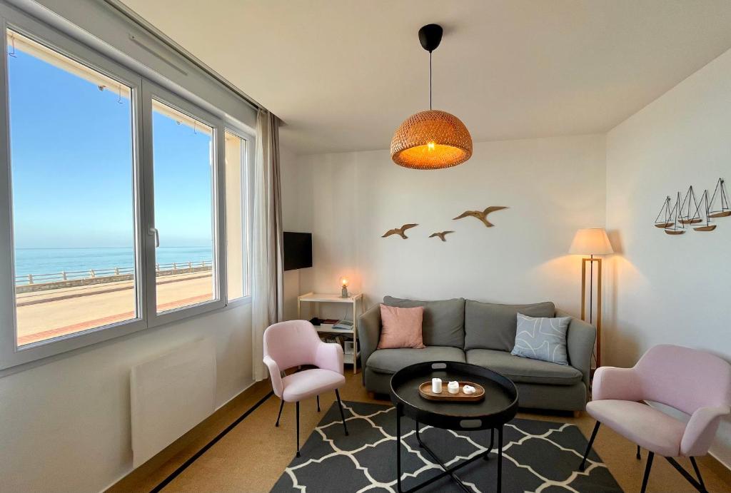 Posezení v ubytování La Maison - Ambleteuse - Vue sur Mer et Jardin