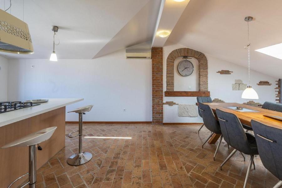 Fotografie z fotogalerie ubytování Penthouse Lorena v Poreči
