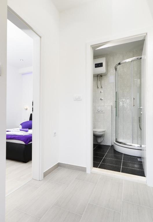 Koupelna v ubytování Apartment Borovac