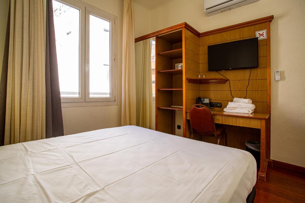 Negresco Gran Via - Resim 25