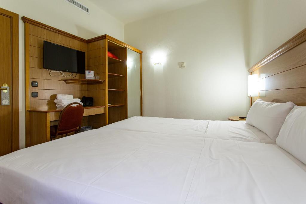 Negresco Gran Via - Resim 32