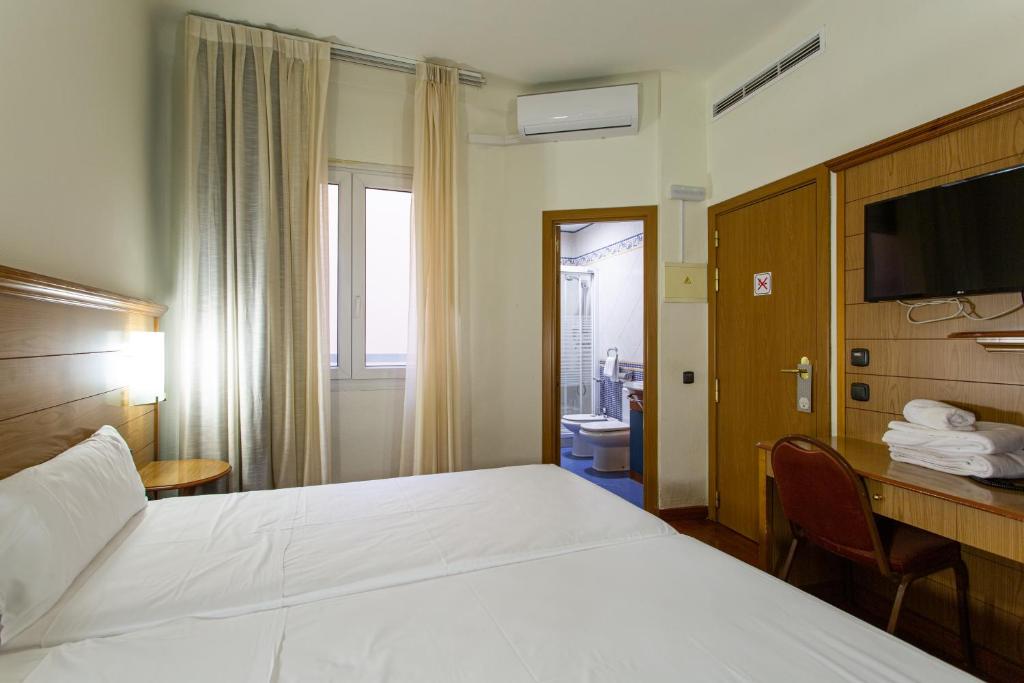 Negresco Gran Via - Resim 37