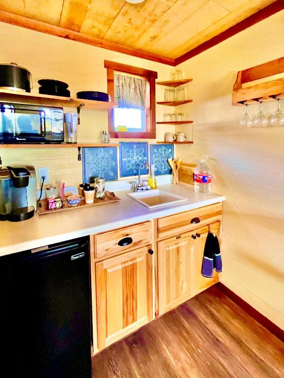 Cucina o angolo cottura di The Alexander at Creek Road
