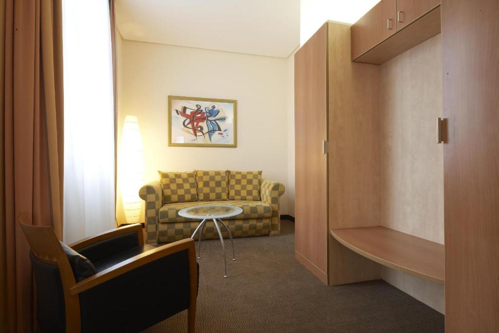 IntercityHotel Berlin Ostbahnhof - Resim 23
