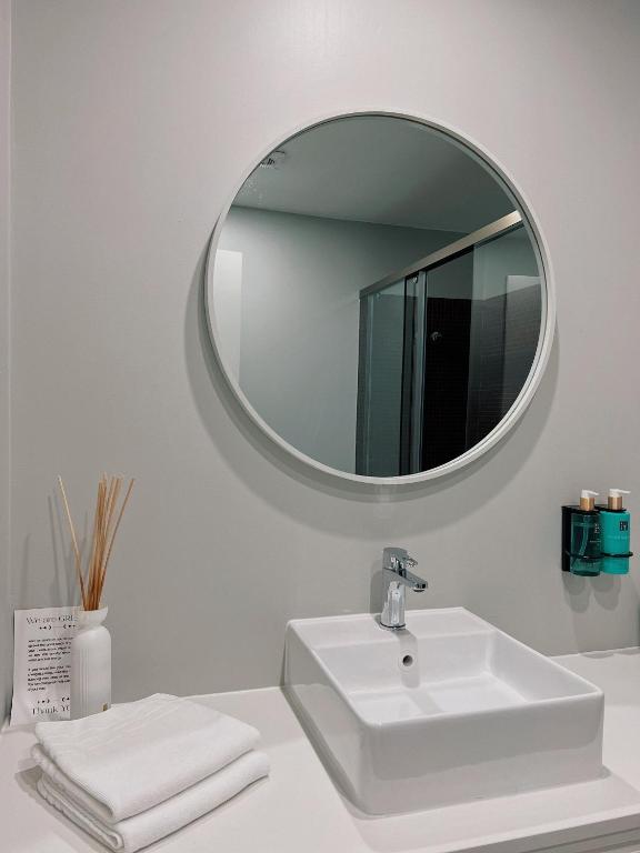 Luna House & Cowork - 8