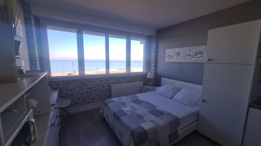 residence du bord de mer 9 appartements face a la mer - Estudio Con Vista Al Mar