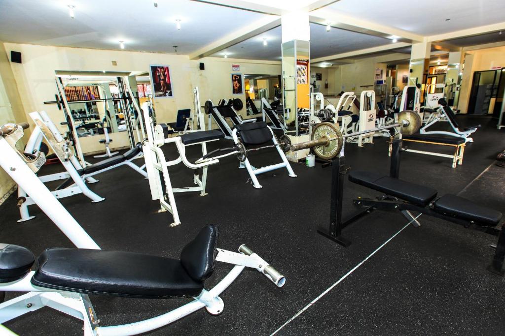 Fitness centrum a/nebo fitness zařízení v ubytování Hotel Colonial