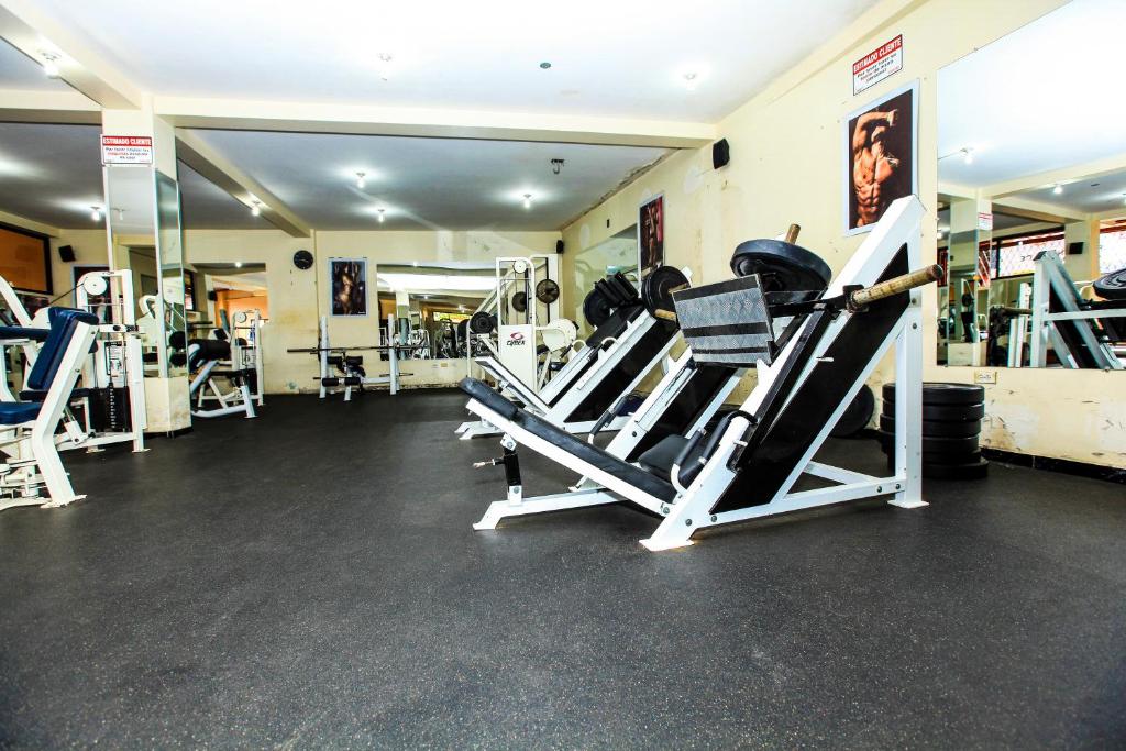 Fitness centrum a/nebo fitness zařízení v ubytování Hotel Colonial