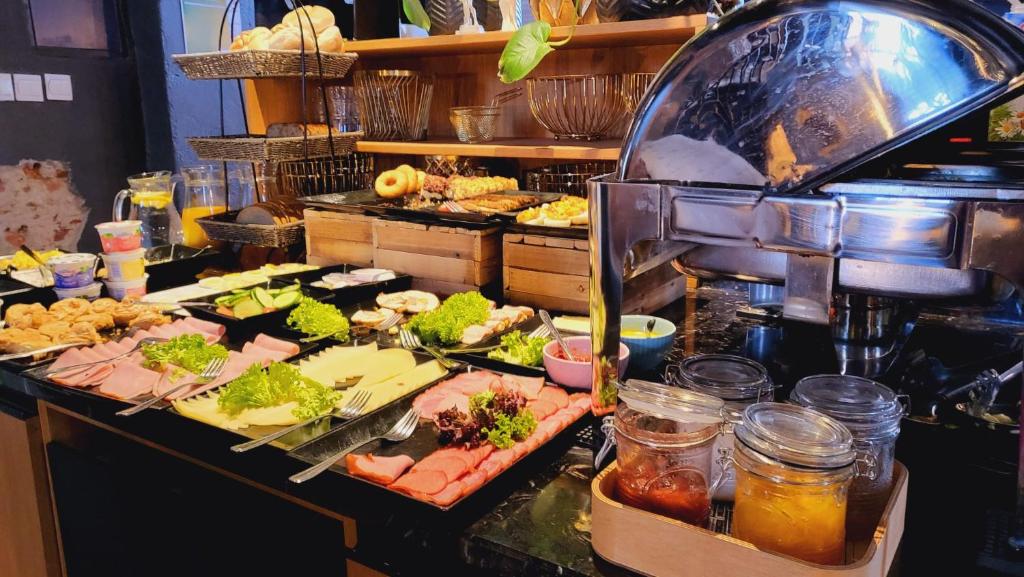 Cibo presso l'affittacamere o nelle vicinanze