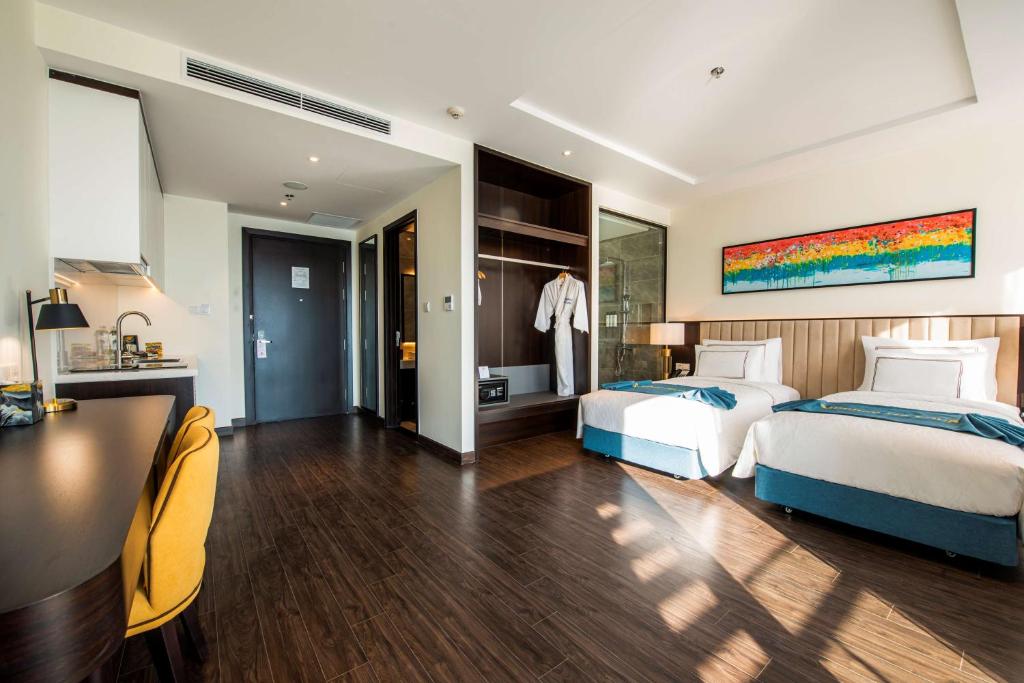 Best Western Premier Sapphire Ha Long - 总理双人床，不吸烟的城市景观