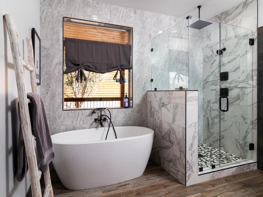 Koupelna v ubytování Cliff's Edge. New Build, Breathtaking Views, Luxury Stay Near Zion