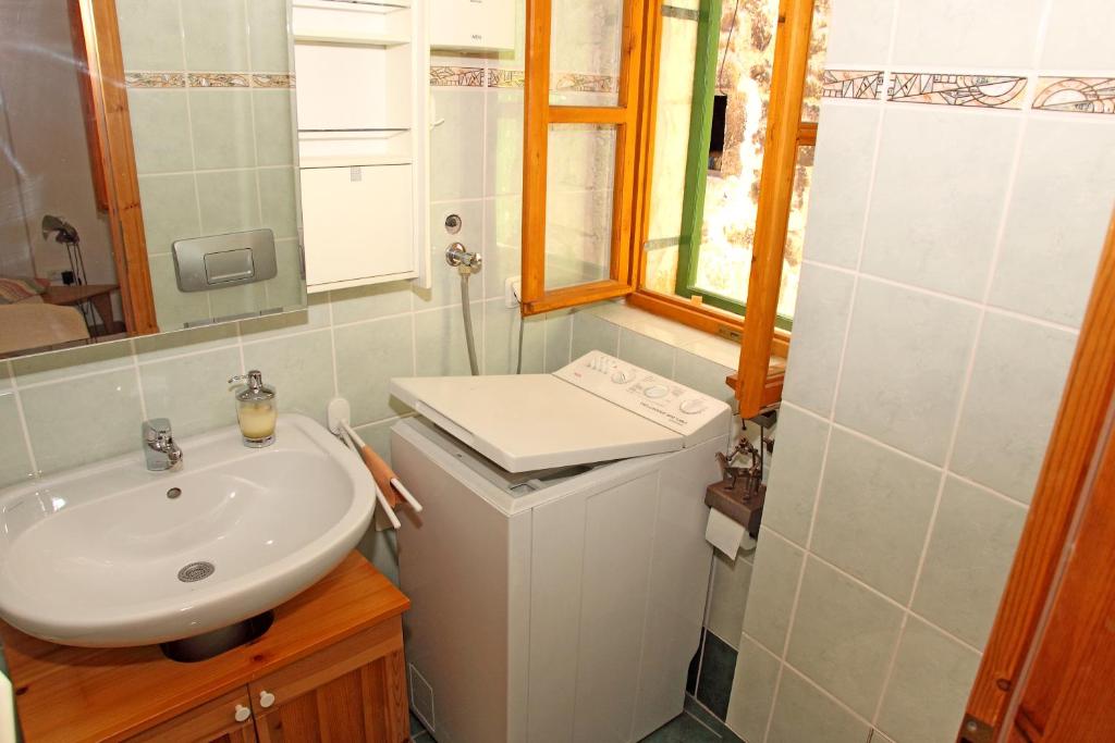 Łazienka w obiekcie Apartments Mima Hvar