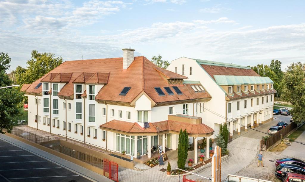 Budova, v ktorej sa hotel nachádza