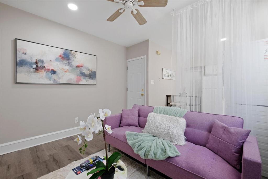 Wonderful 2br Apartment Near Metro, Shops & Stadiums inactive (USA Philadelphia)