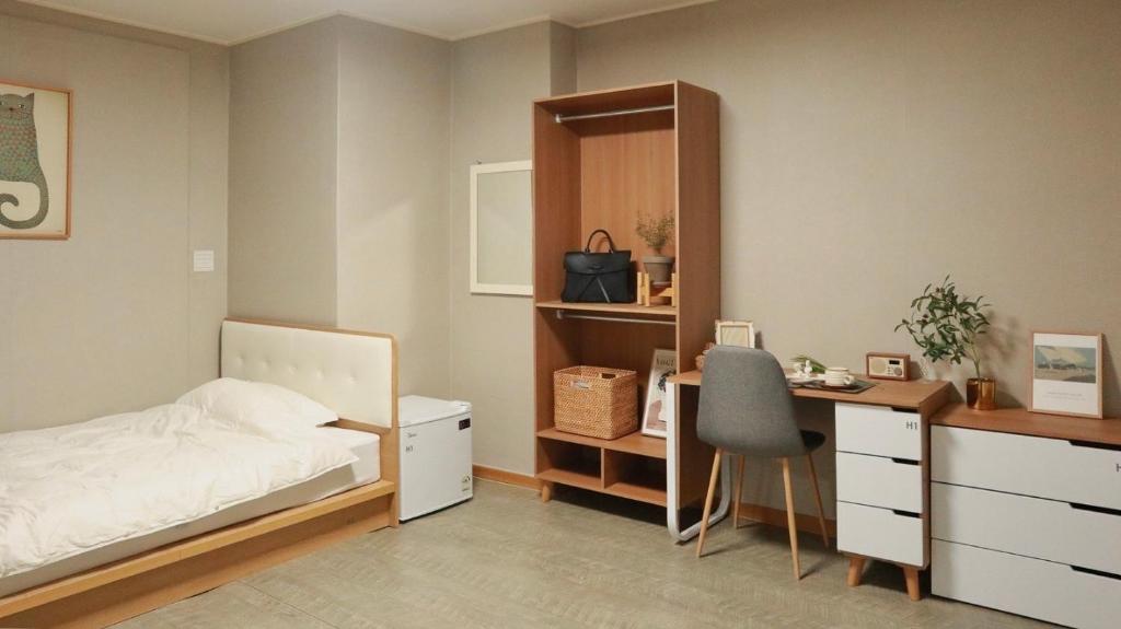 Cama ou camas em um quarto em White Story