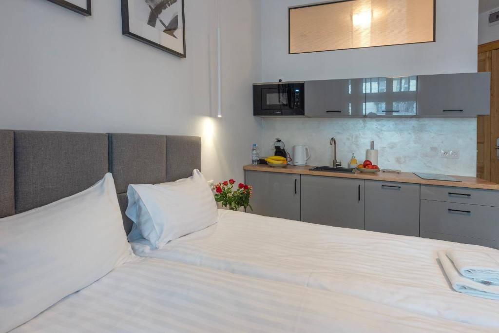 PROVENIR HOME KWIATOWA 5 - 13