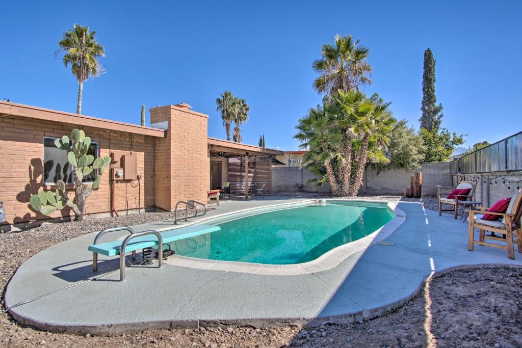 Eastside Home with Pool Near Hiking!, Tucson (updated prices 2024)