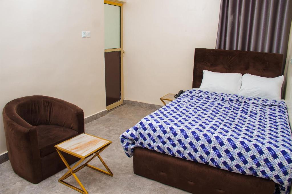 Postel nebo postele na pokoji v ubytování Go2Hotel45