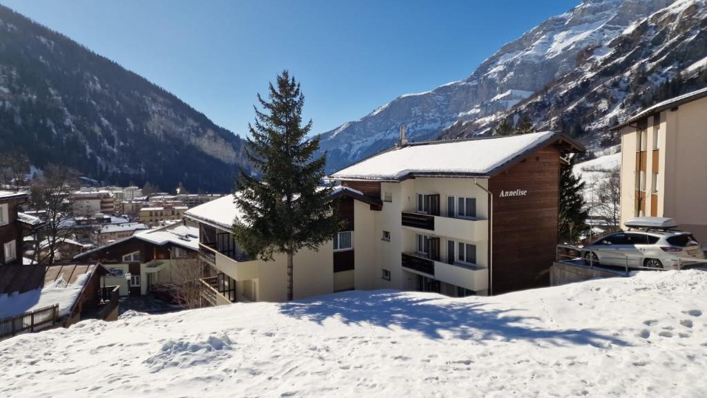 Nespecifikovaný výhled na hory nebo výhled na hory při pohledu z apartmánu