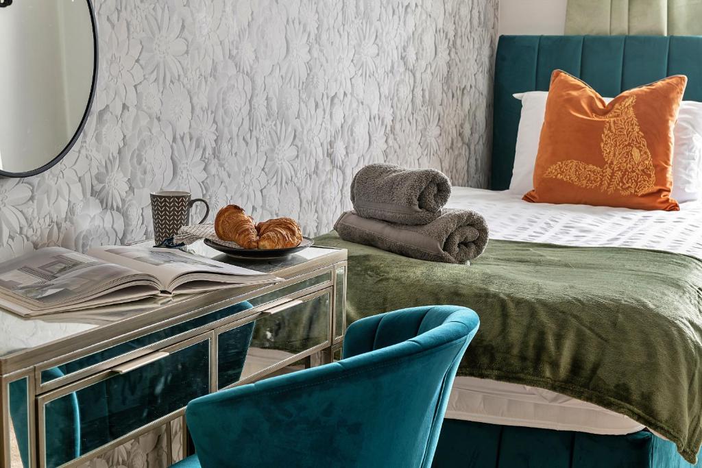 Postel nebo postele na pokoji v ubytování Finest Retreats - Peace Retreats Penthouse