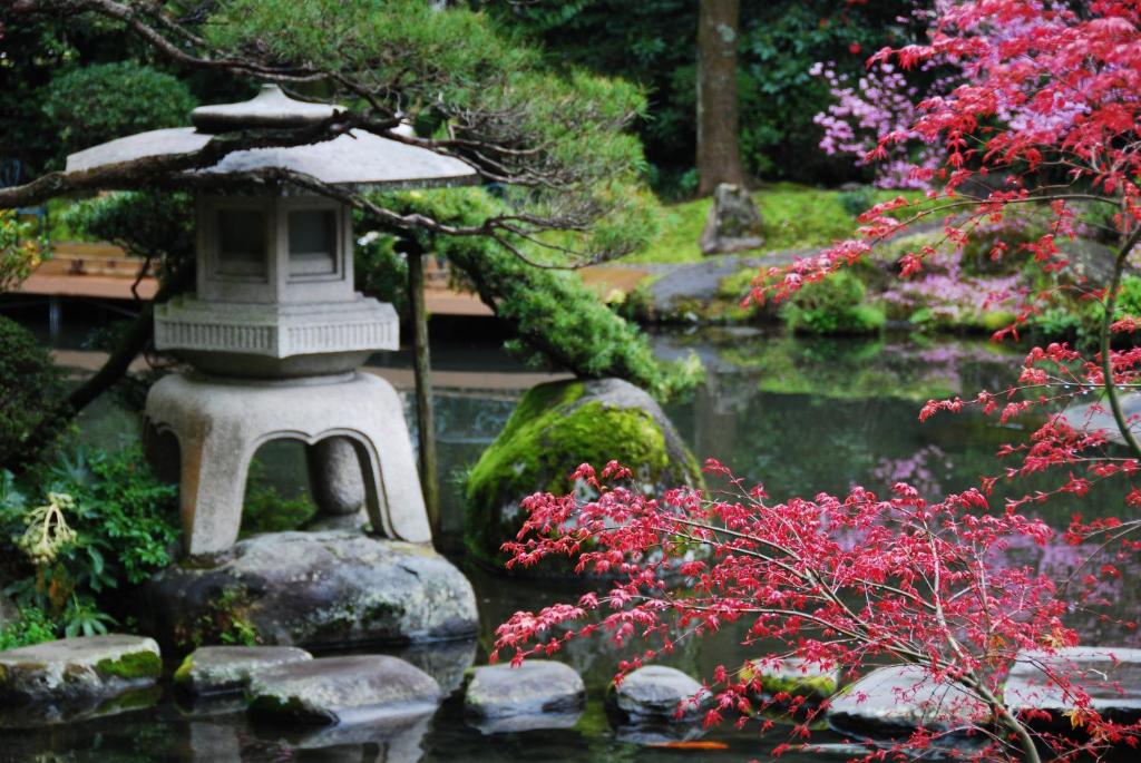 Zahrada ubytování Yoshiike Ryokan